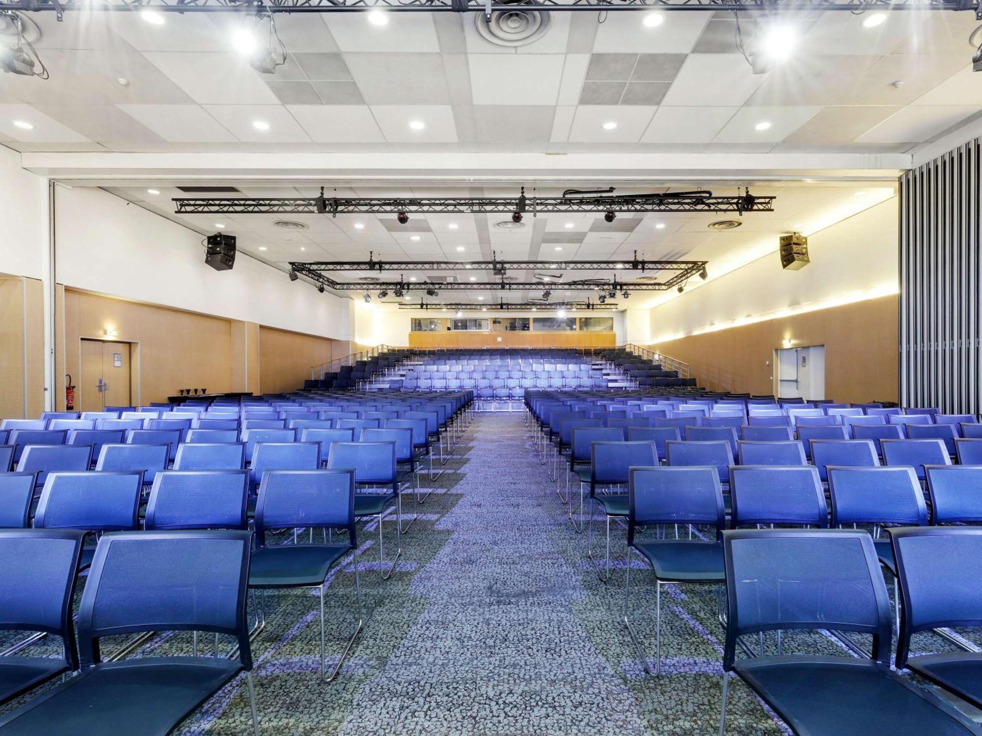 Novotel Paris Est Баньоле Экстерьер фото